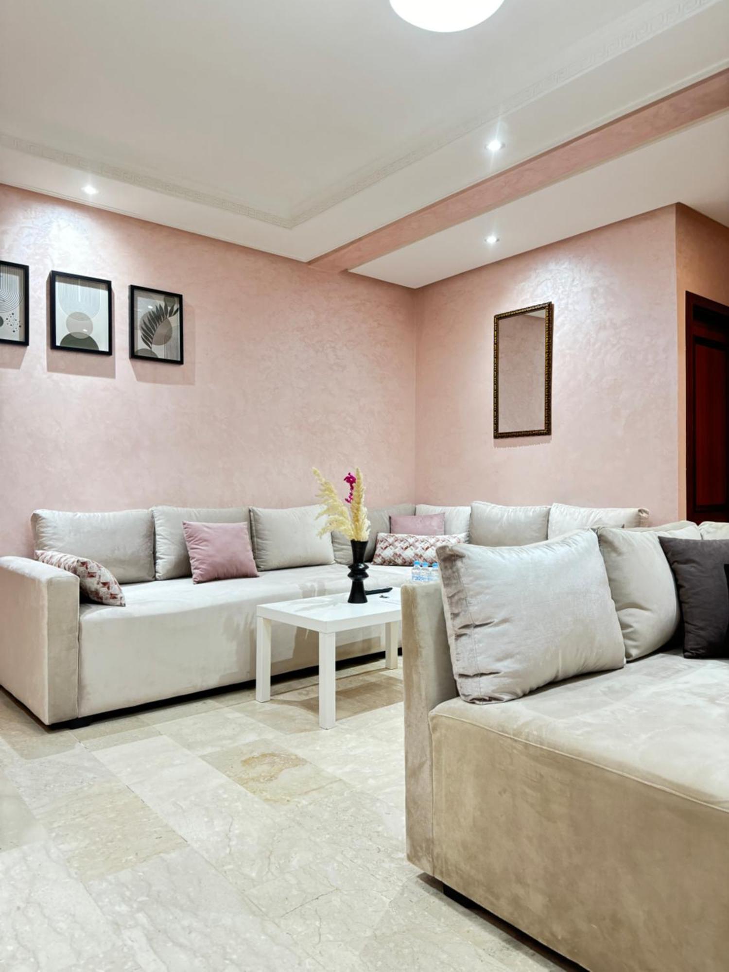 Suitouiss - Agdal 2 - Appartement A 2 Minutes De La Gare De Train Tgv Rabat Exteriör bild