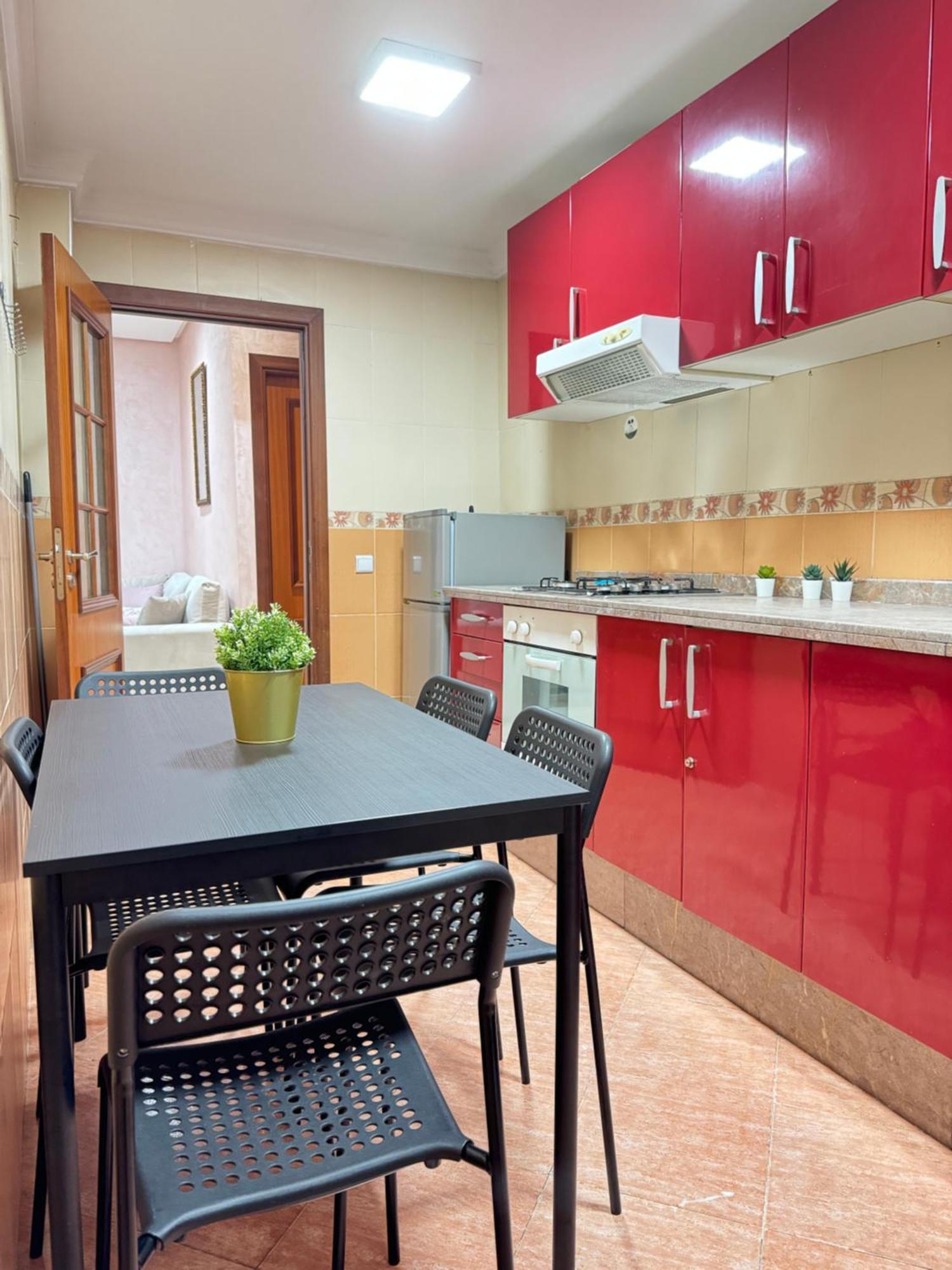 Suitouiss - Agdal 2 - Appartement A 2 Minutes De La Gare De Train Tgv Rabat Exteriör bild