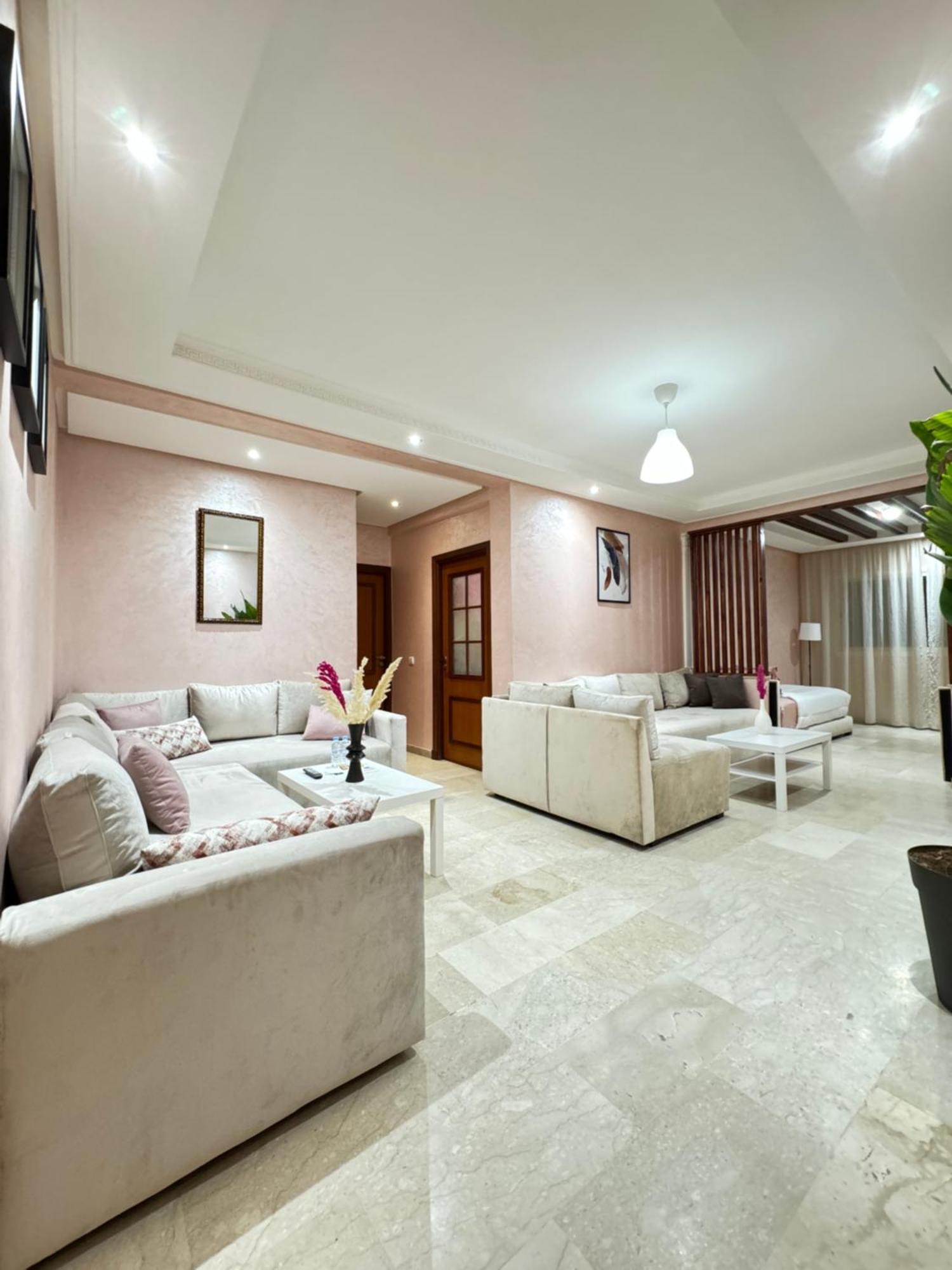 Suitouiss - Agdal 2 - Appartement A 2 Minutes De La Gare De Train Tgv Rabat Exteriör bild