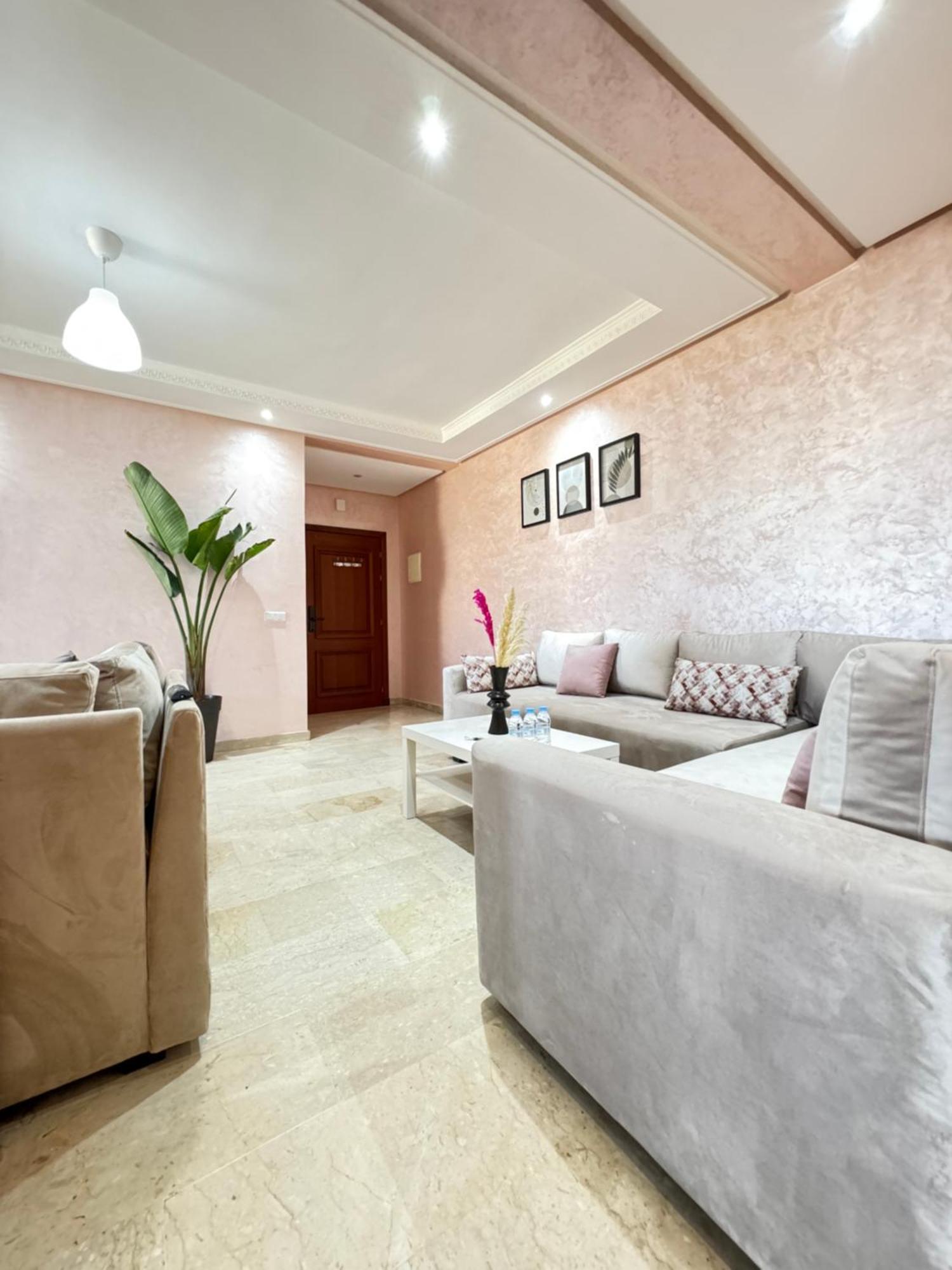Suitouiss - Agdal 2 - Appartement A 2 Minutes De La Gare De Train Tgv Rabat Exteriör bild